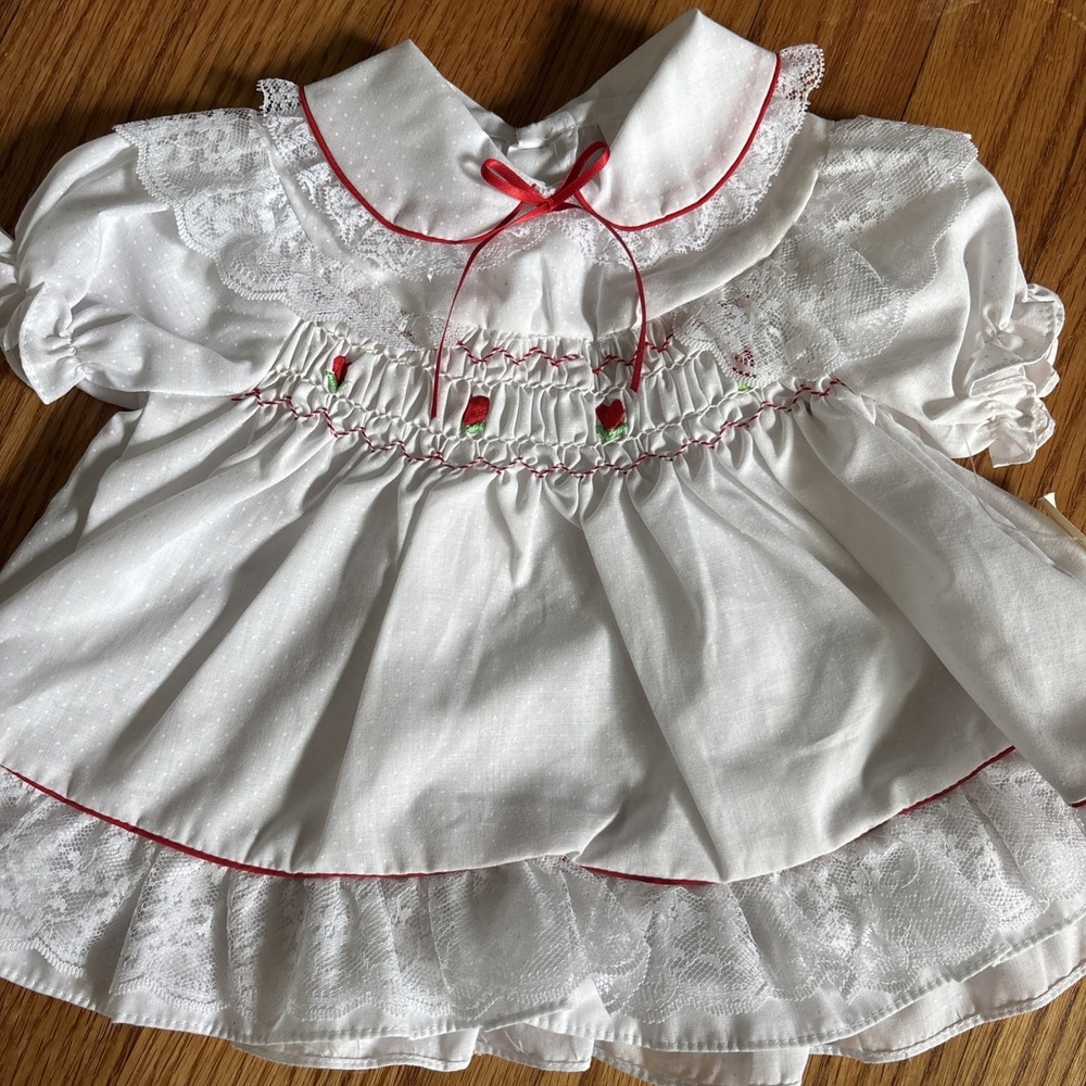 Mayfair VTG Baby Dress Red White Polka Dots Smocked Pleated‎ Sz 6-9 MO NWT